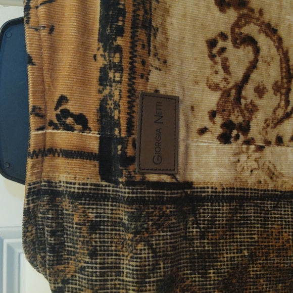 Georgia Netti corduroy jacket - Picture 3 of 7